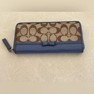 Coach Blue and Brown Long Wallet with Bow Accent Full Zip Fabric Classic C